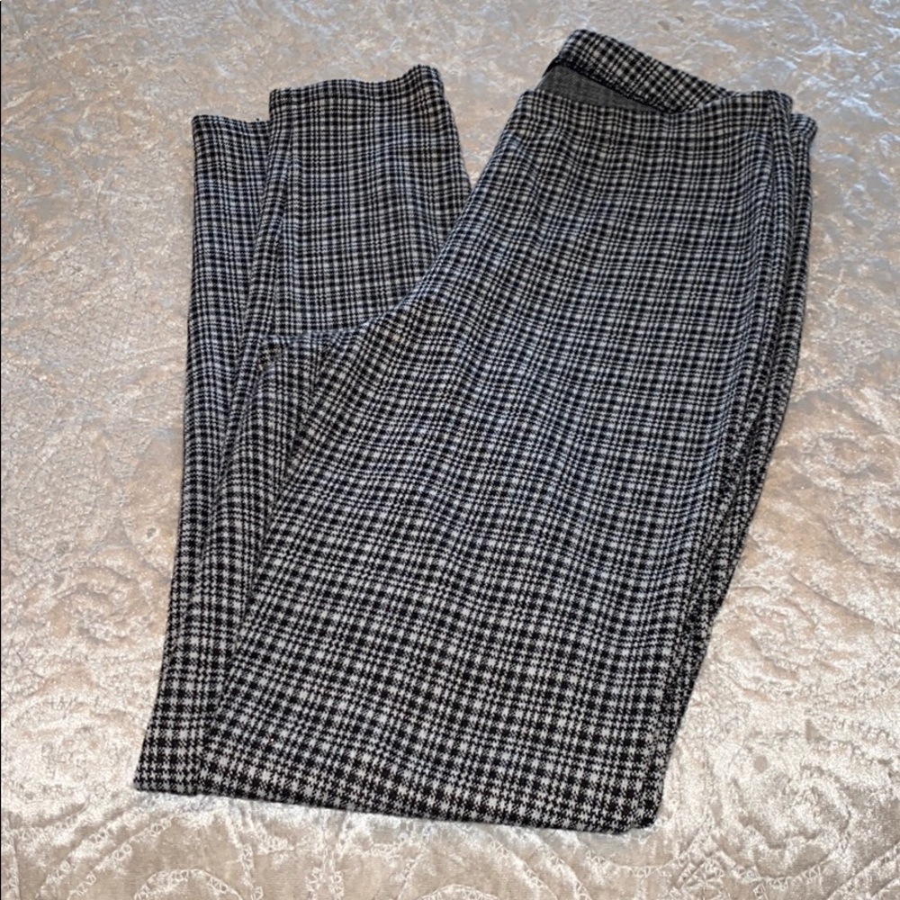 EXPRESS plaid leggings